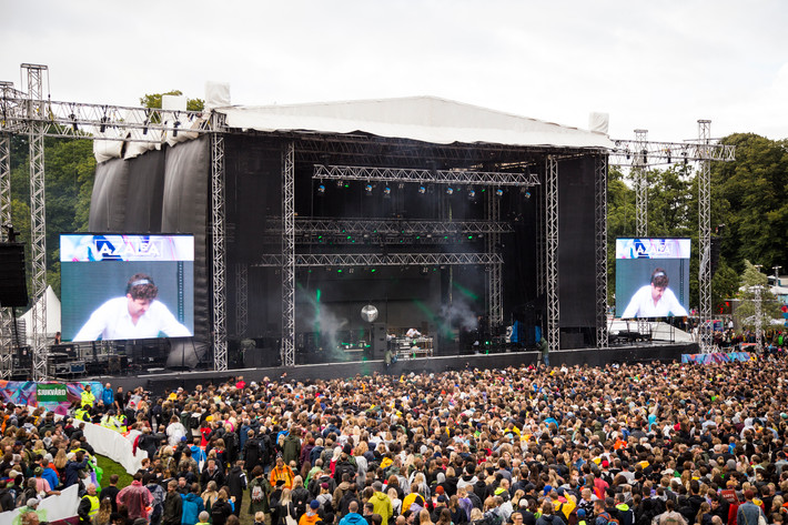 2016-08-13 - Jamie xx från Way Out West, Göteborg