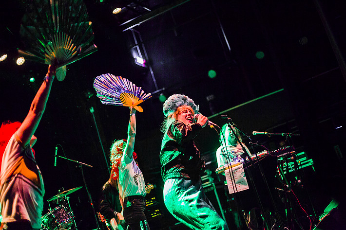 2016-08-13 - Niki & The Dove från Way Out West, Göteborg