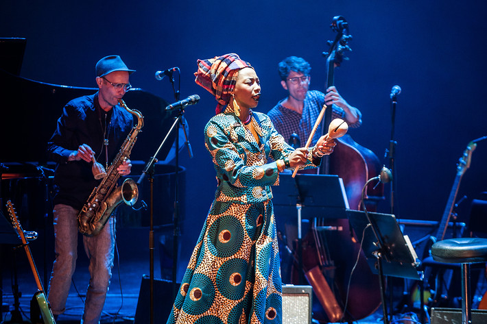 2016-10-07 - Fatoumata Diawara & Stockholm Art Orchestra från Stockholm Jazz Festival, Stockholm