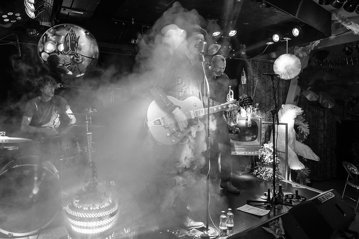 2016-10-06 - Helldorado från Cafe Bar Mokka, Thun