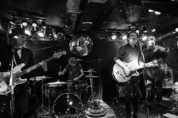 2016-10-06 - Helldorado från Cafe Bar Mokka, Thun