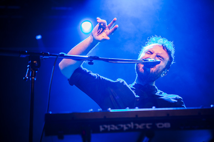 2016-11-19 - Local Natives från Debaser Medis, Stockholm