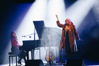 2017-01-21 - Kajsa & Malena från Södra Teatern, Stockholm