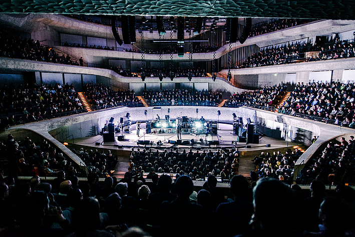 2017-01-21 - Einstürzende Neubauten från Elbphilharmonie, Hamburg