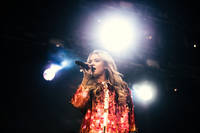 2017-06-01 - Zara Larsson från Gröna Lund, Stockholm