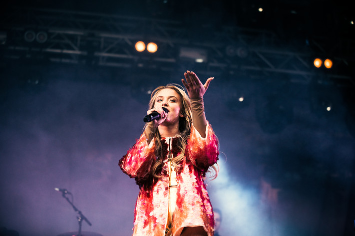 2017-06-01 - Zara Larsson från Gröna Lund, Stockholm