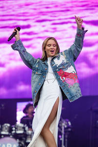 2017-06-02 - Zara Larsson från Summerburst Göteborg, Göteborg