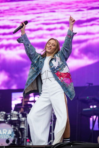 2017-06-02 - Zara Larsson från Summerburst Göteborg, Göteborg