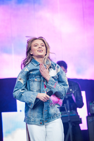 2017-06-02 - Zara Larsson från Summerburst Göteborg, Göteborg