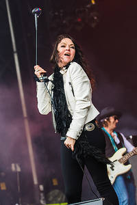 2017-06-08 - Stacie Collins från Sweden Rock Festival, Sölvesborg