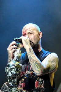 2017-06-08 - Five Finger Death Punch från Greenfield Festival, Interlaken