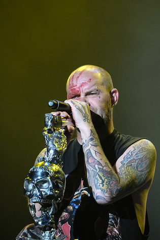2017-06-08 - Five Finger Death Punch från Greenfield Festival, Interlaken