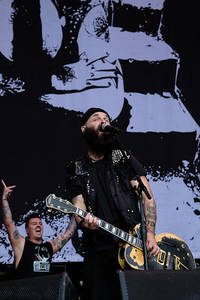 2017-06-09 - Rancid från Greenfield Festival, Interlaken