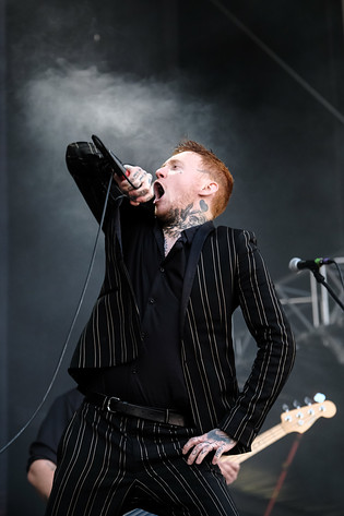 2017-06-10 - Frank Carter & The Rattlesnakes från Greenfield Festival, Interlaken