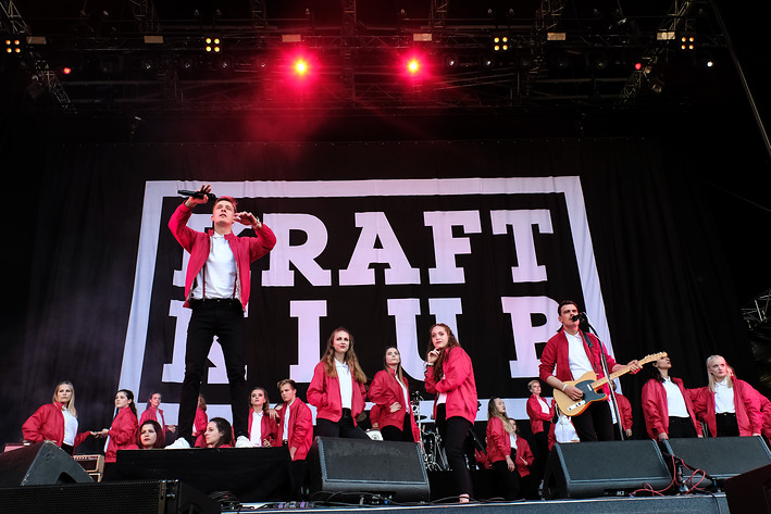 2017-06-10 - Kraftklub från Greenfield Festival, Interlaken