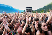 2017-06-10 - Kraftklub från Greenfield Festival, Interlaken