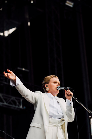 2017-06-29 - Ane Brun från Bråvalla, Norrköping