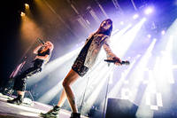 2017-06-29 - Icona Pop från Roskildefestivalen, Roskilde