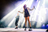 2017-06-29 - Icona Pop från Roskildefestivalen, Roskilde