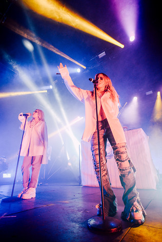 2017-07-01 - Rebecca & Fiona från Bråvalla, Norrköping