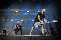2017-07-01 - Raised Fist från Bråvalla, Norrköping