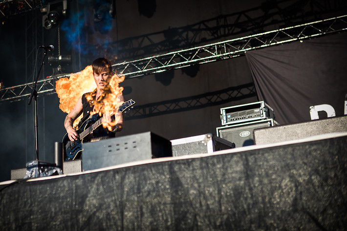 2017-07-01 - Raised Fist från Bråvalla, Norrköping
