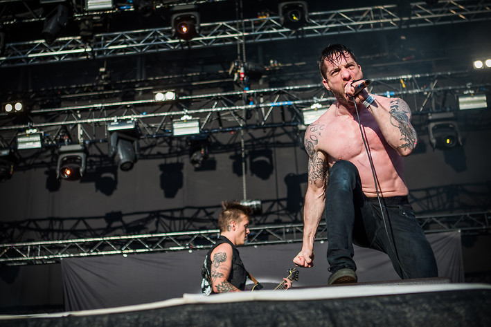 2017-07-01 - Raised Fist från Bråvalla, Norrköping