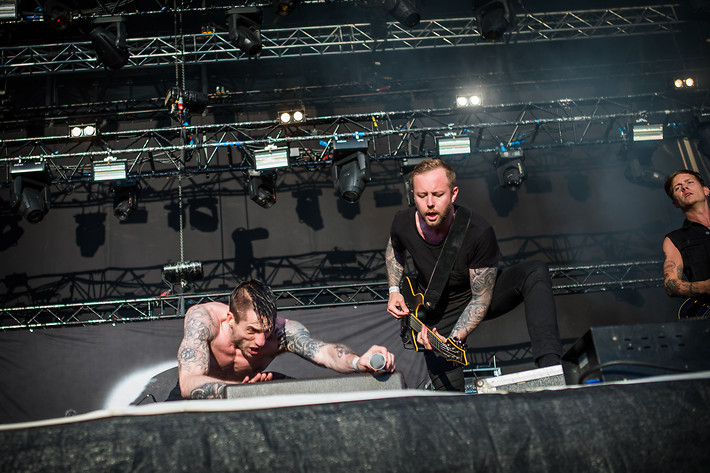 2017-07-01 - Raised Fist från Bråvalla, Norrköping