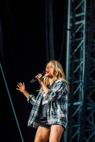2017-07-01 - Ellie Goulding från Bråvalla, Norrköping