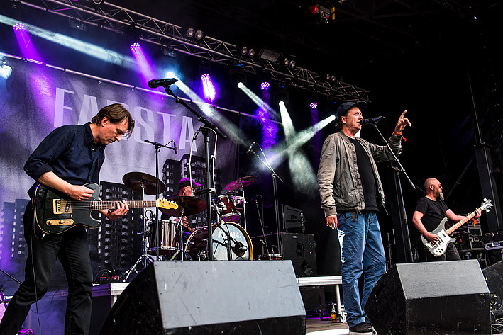 2017-07-06 - Farsta från Peace & Love, Borlänge