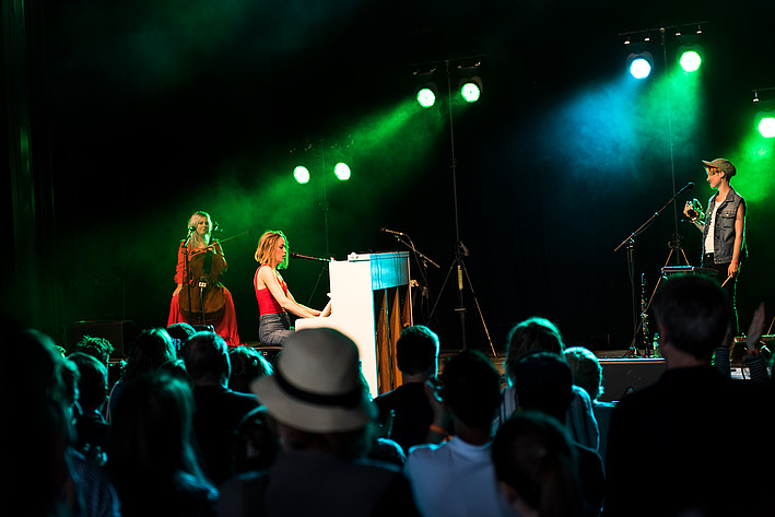 2017-07-06 - Frida Hyvönen från Peace & Love, Borlänge