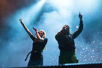 2017-07-08 - Icona Pop från Peace & Love, Borlänge