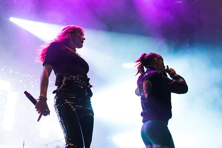 2017-07-08 - Icona Pop från Peace & Love, Borlänge