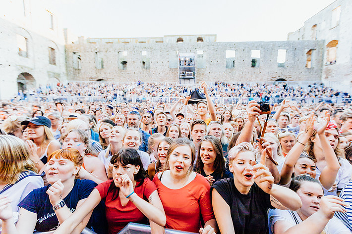 2017-07-15 - Håkan Hellström från Slottsruinen, Borgholm