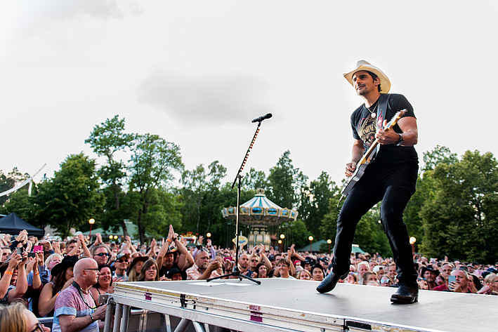 2017-07-24 - Brad Paisley från Furuviksparken, Gävle