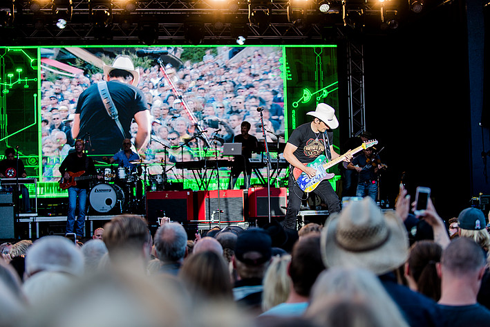 2017-07-24 - Brad Paisley från Furuviksparken, Gävle