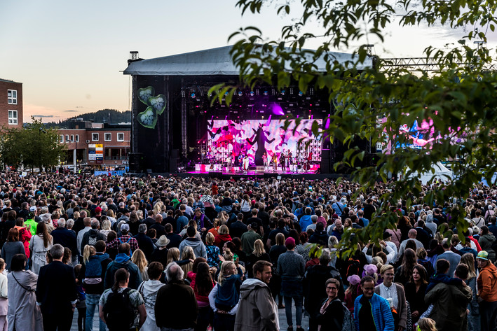 2017-07-29 - Laleh från Storsjöyran, Östersund