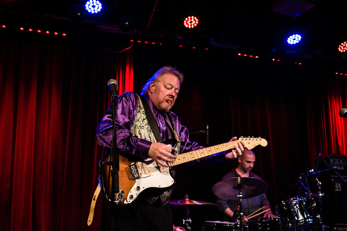 2017-08-03 - Beverly Guitar Watkins & the King Bees från Fasching, Stockholm