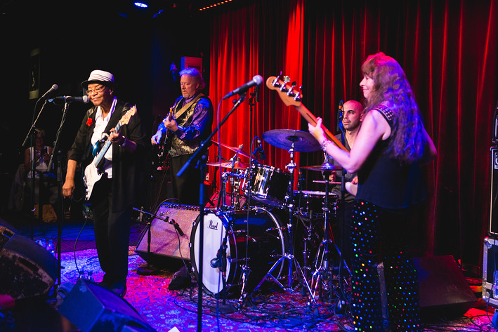 2017-08-03 - Beverly Guitar Watkins & the King Bees från Fasching, Stockholm