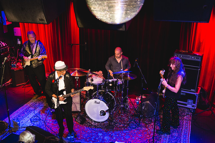 2017-08-03 - Beverly Guitar Watkins & the King Bees från Fasching, Stockholm