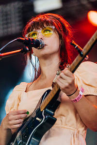 2017-08-10 - Angel Olsen från Way Out West, Göteborg