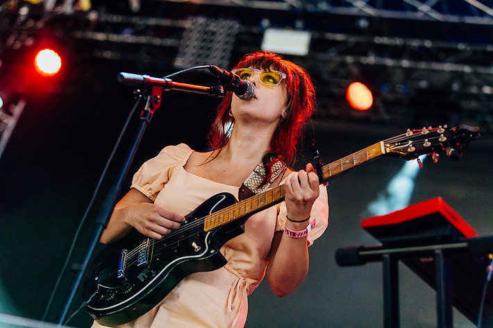 2017-08-10 - Angel Olsen från Way Out West, Göteborg