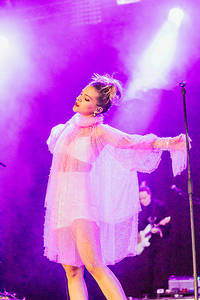 2017-08-10 - Tove Styrke från Way Out West, Göteborg