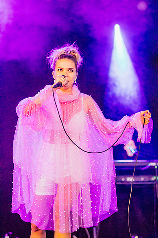 2017-08-10 - Tove Styrke från Way Out West, Göteborg