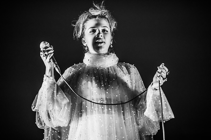 2017-08-10 - Tove Styrke från Way Out West, Göteborg