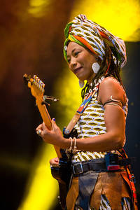 2017-08-11 - Fatoumata Diawara & Hindi Zahra från Way Out West, Göteborg