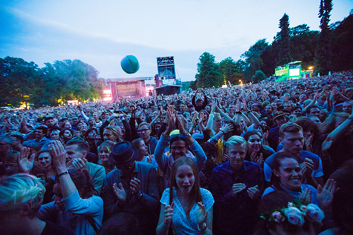 2017-08-11 - The XX från Way Out West, Göteborg