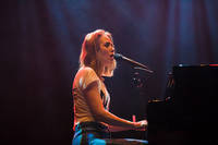2017-08-12 - Frida Hyvönen från Way Out West, Göteborg