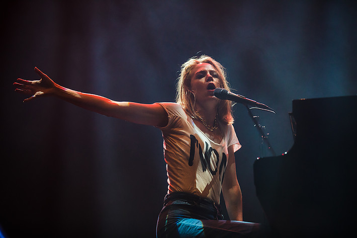 2017-08-12 - Frida Hyvönen från Way Out West, Göteborg