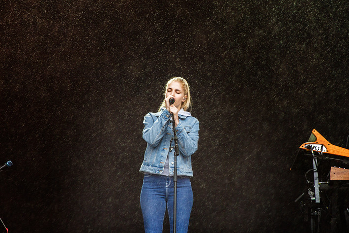 2017-08-12 - London Grammar från Way Out West, Göteborg